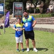 Atleta e técnico do atletismo na Sogipa