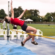 Atleta no salto em altura