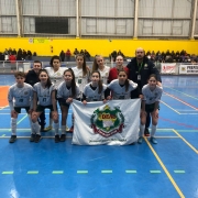 As campeãs do futsal feminino