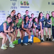 O time de vôlei feminino da UPF