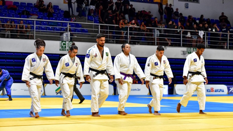 Sogipa conquista o inédito título do Grand Prix Nacional de Judô