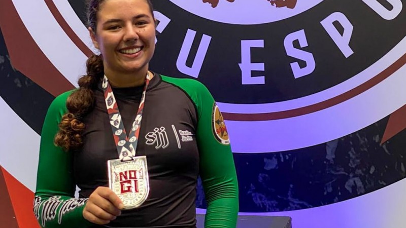 Julia Seibert, tutadora beneficiada pelo Bolsa-Atleta RS, é vice-campeã mundial de Jiu-jítsu 