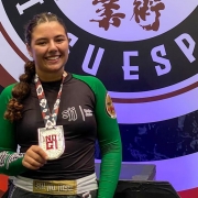 Julia Seibert, tutadora beneficiada pelo Bolsa-Atleta RS, é vice-campeã mundial de Jiu-jítsu 