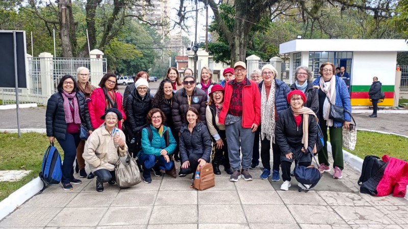 Grupo de Convivência da Pessoa Idosa do Cete viaja a Caxias do Sul